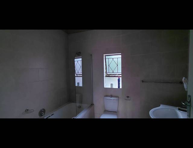 3 BEDROOM FREESTANDING TO LET IN ROODEKOP